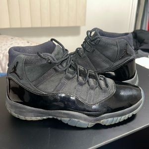 Jordan 11 cap and gowns